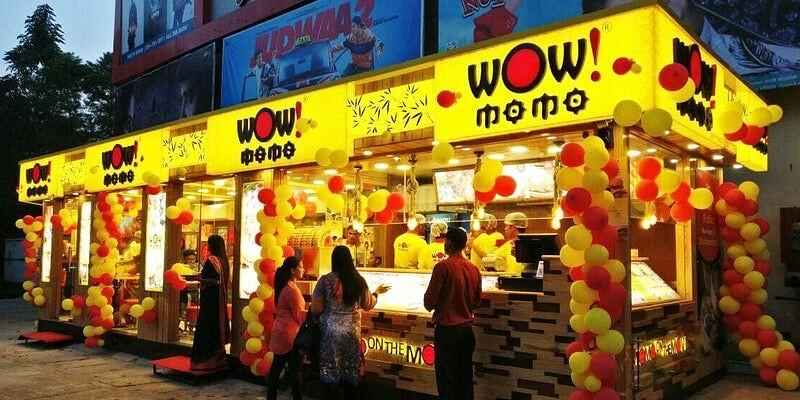 wow momo franchise Cost